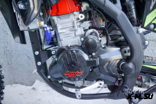 Эндуро / кроссовый мотоцикл BSE Z7 Green Blast (120)